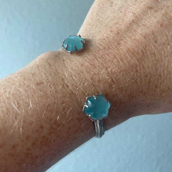 SOLD Kendra Scott Women’s Cuff Light Blue Silver - Picture 4 of 7